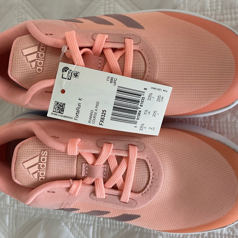 NWT Adidas girls size 2 Coral sneakers. Never worn